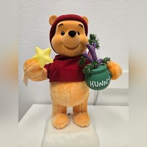 Vintage Disney Winnie the Pooh Telco Motion-Activated Animated Christmas Decorat
